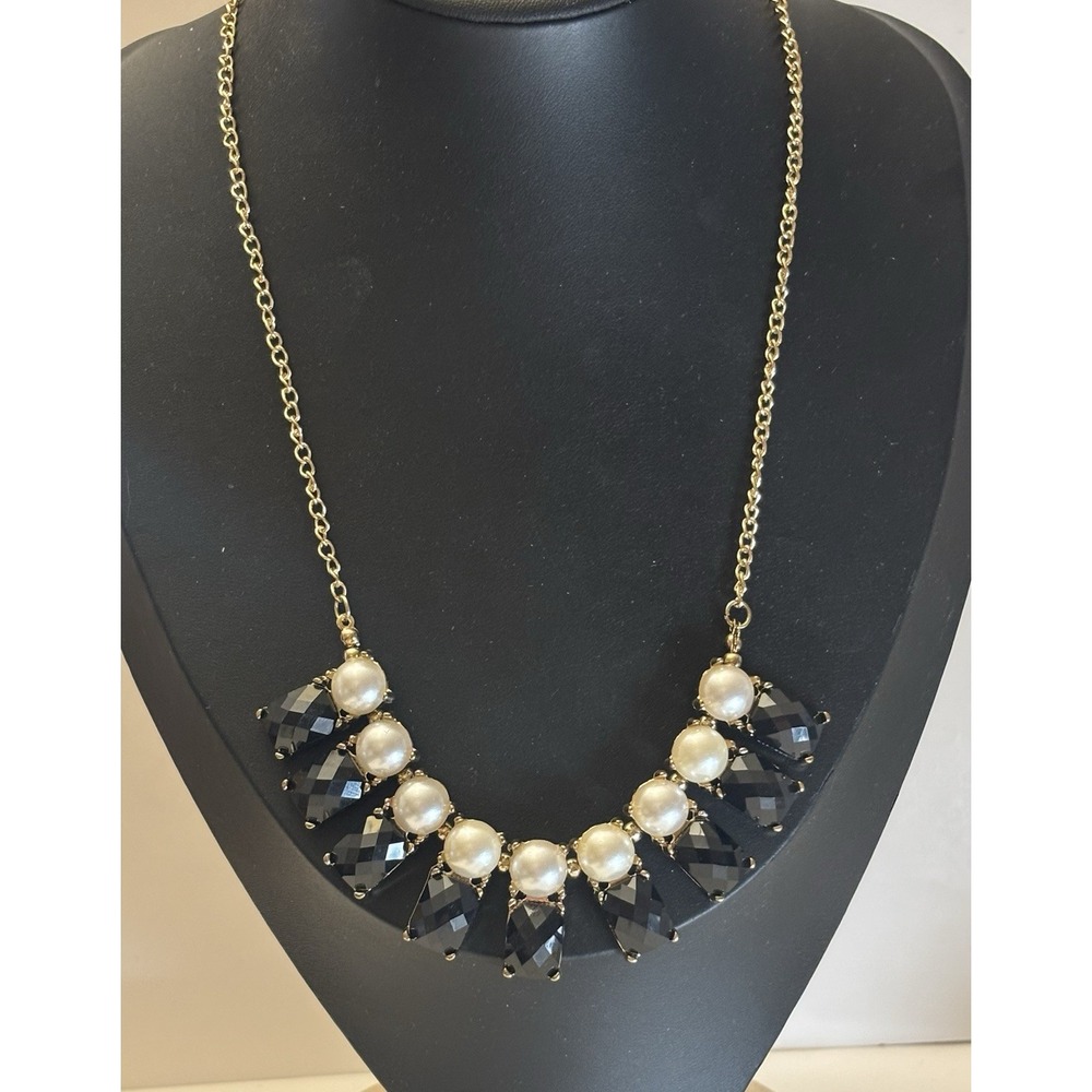 VTG 1980's Simulated Pearls & Black Teardrops Gold Tone 22" Statement Necklace